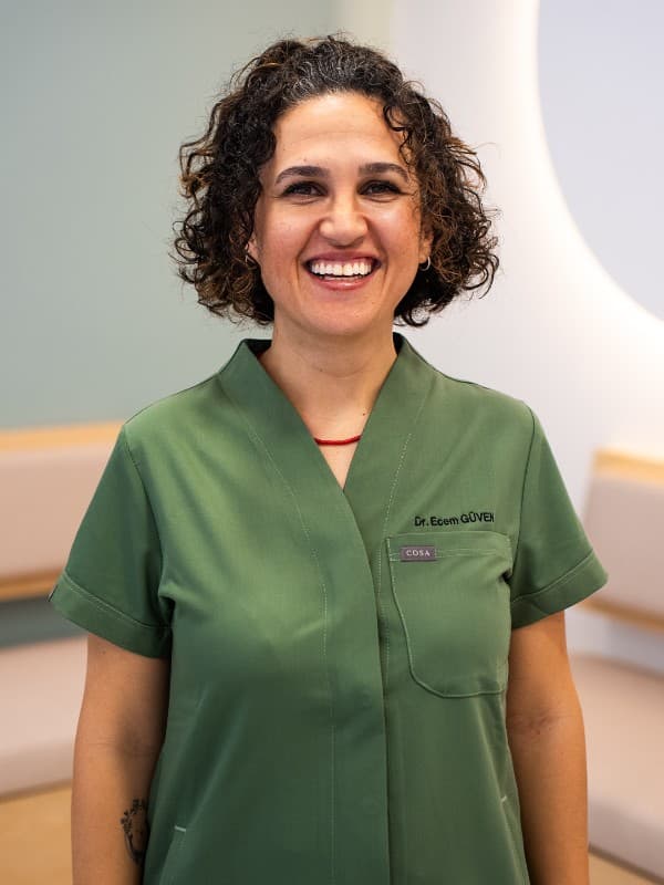Dr. Dt. Ecem Güven